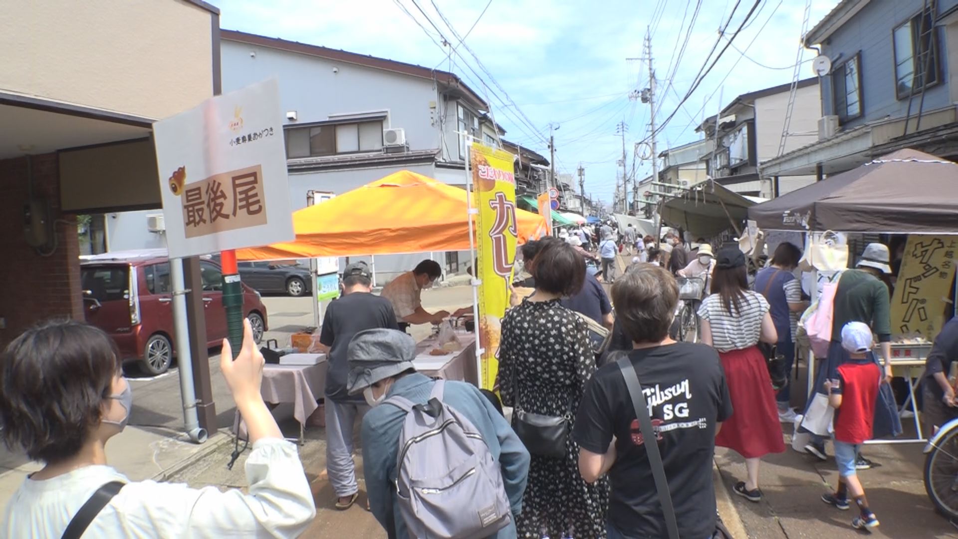 上越市の朝市で初の「パン祭り」！多くの買い物客でにぎわう