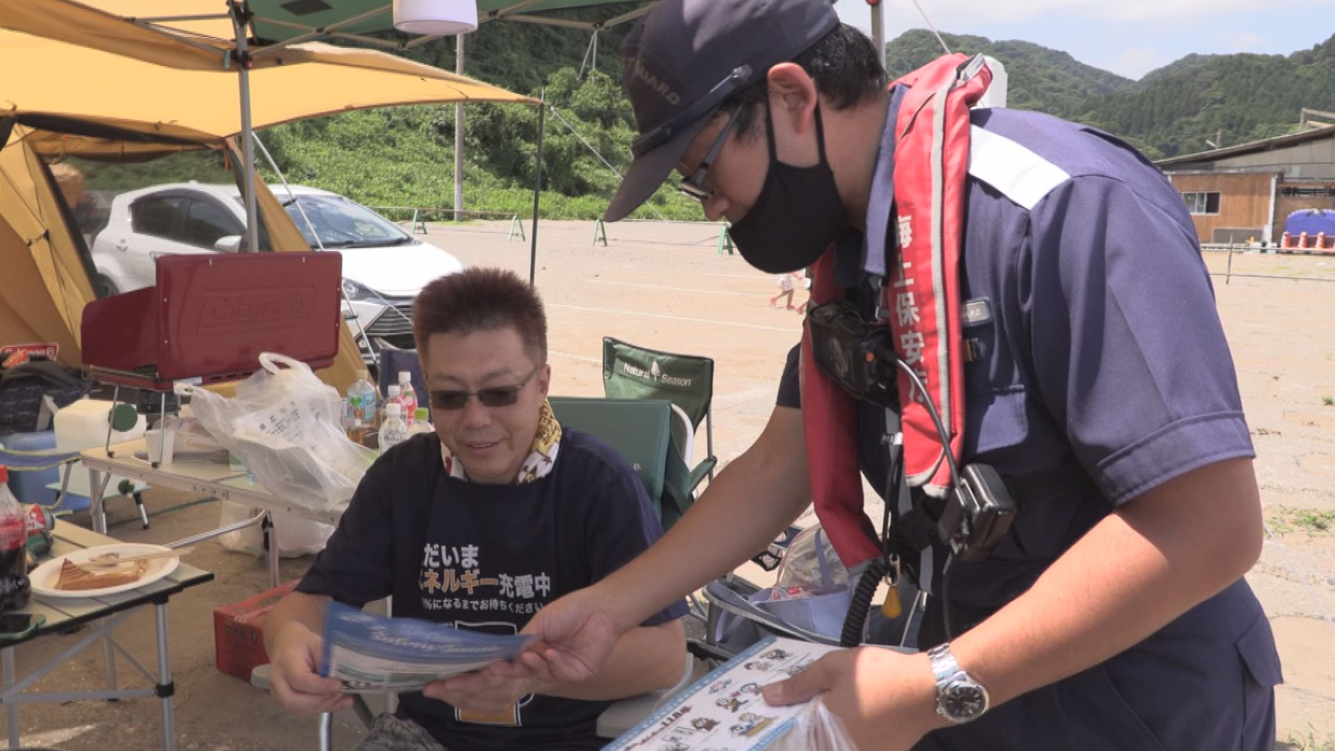 なおえつ海水浴場で水難事故防止を呼びかけ