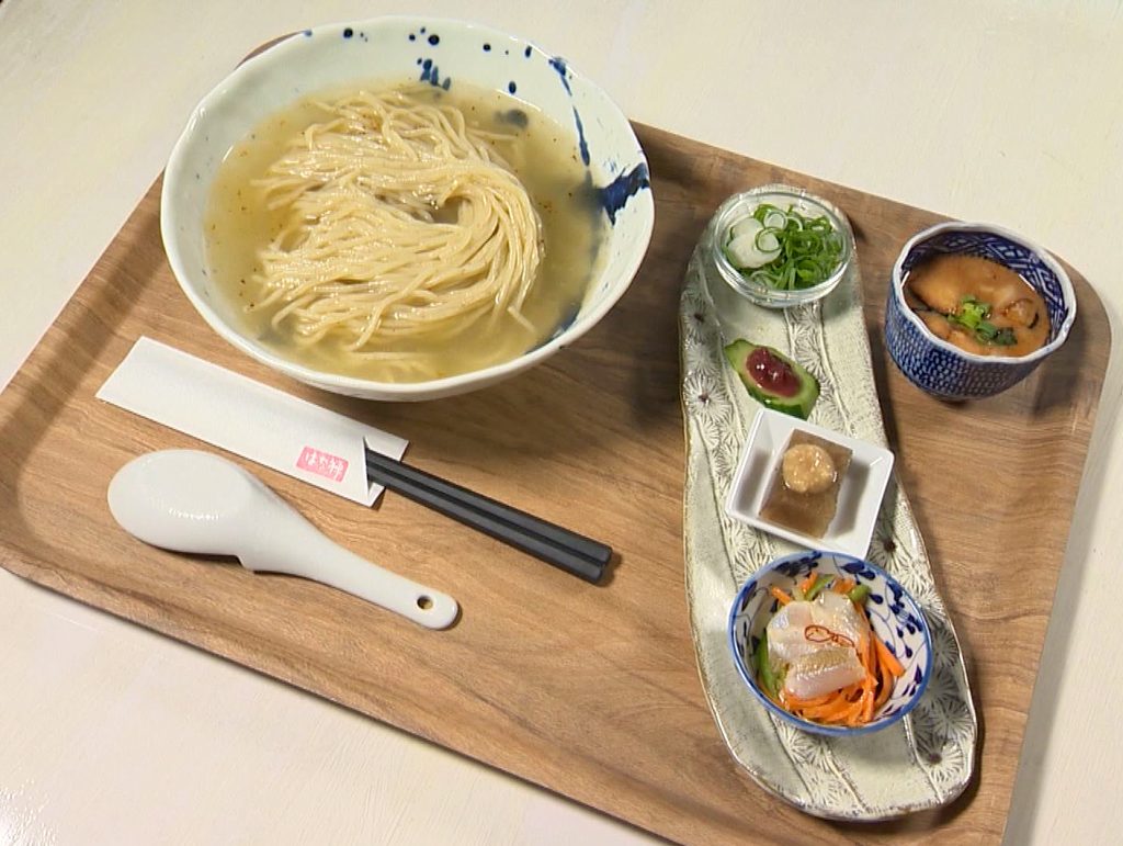 はな禅本気麺