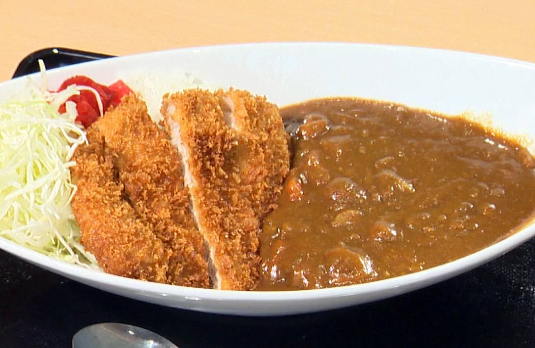 超本格カレーがリーズナブルに味わえる！「となりのカレー屋さん」
