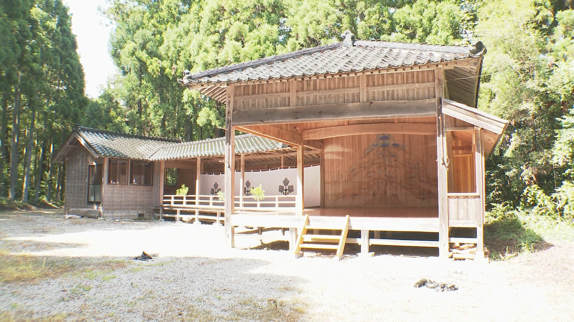 Still0907_00010