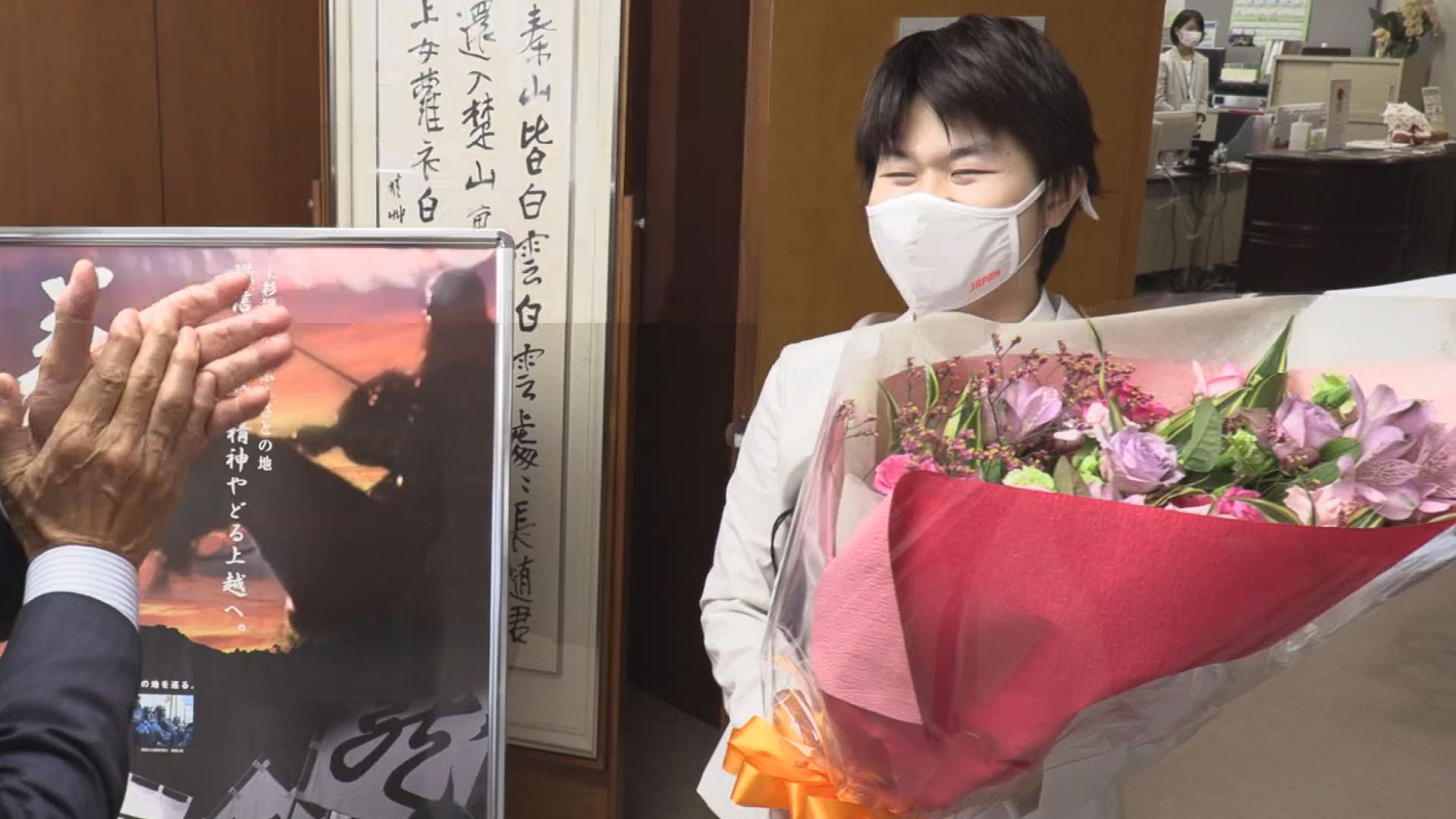 ふるさとの応援に感謝！パラ五輪 石浦智美選手表敬訪問