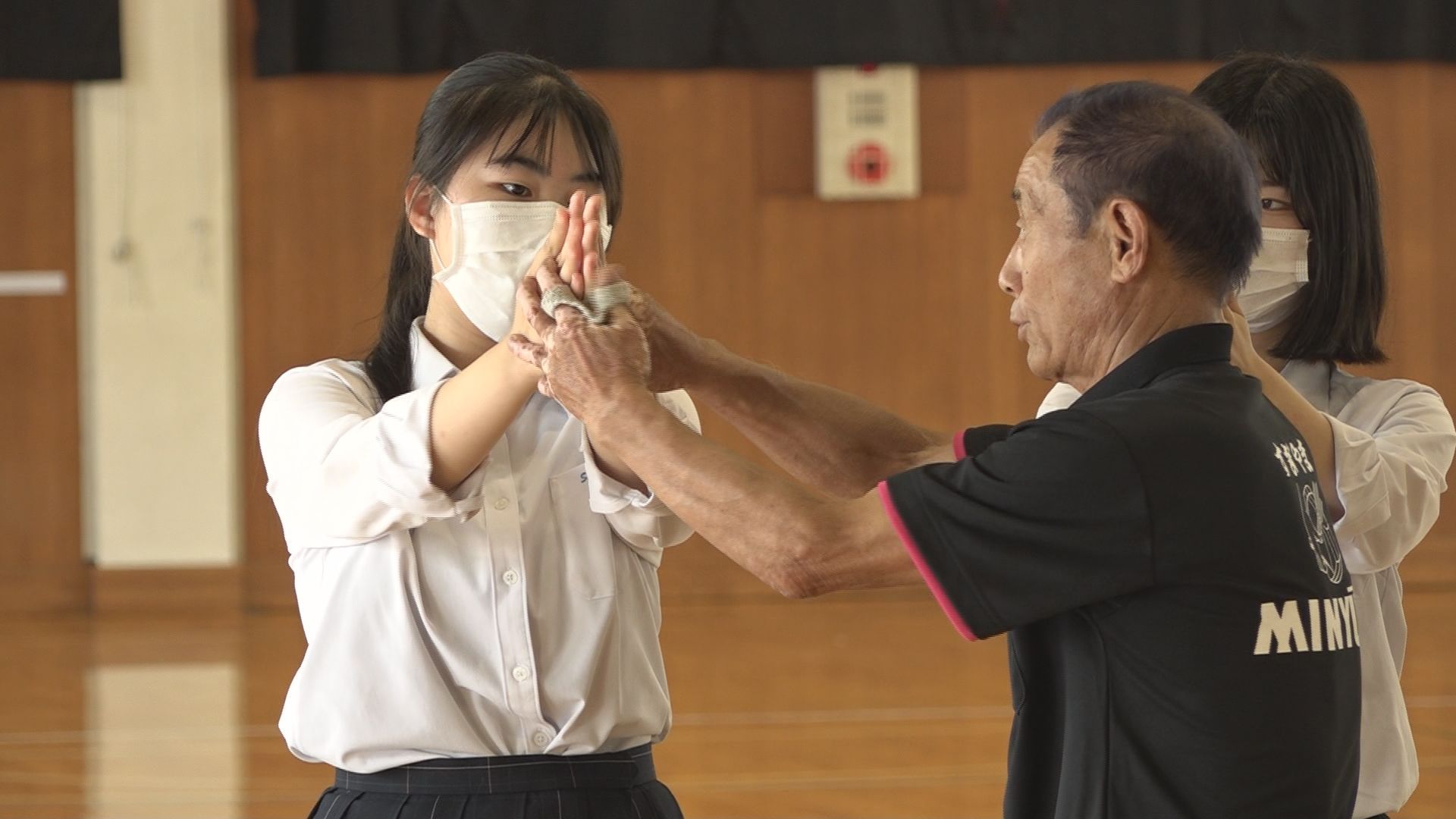 佐渡総合高校の生徒が「佐渡おけさ」について学ぶ／佐渡テレビジョン