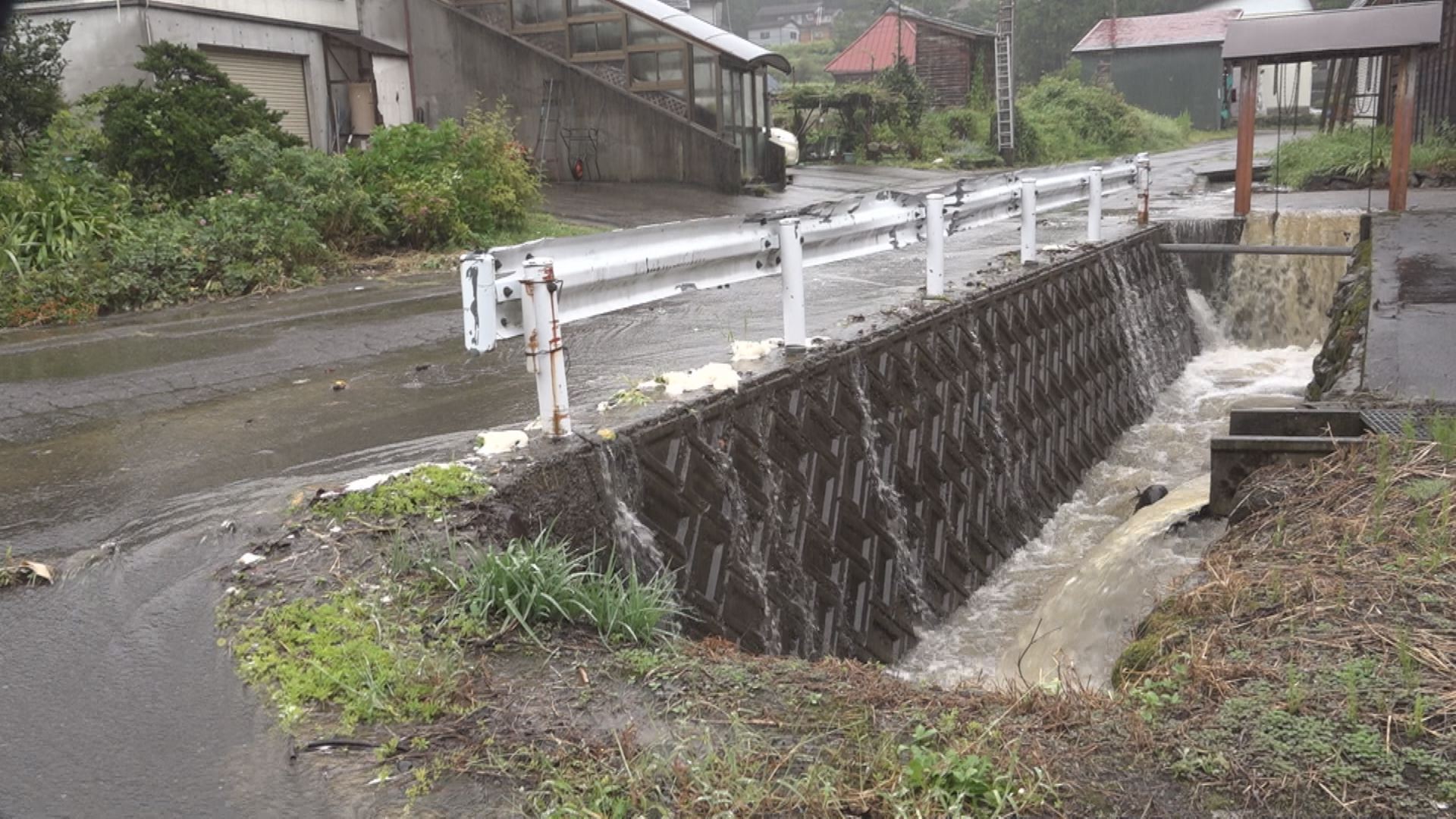 台風14号 板倉区筒方で1時間に30ミリの激しい雨