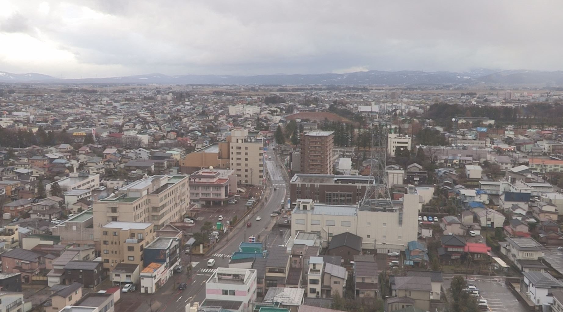 年始は2日から大雪予想 不要不急の外出控えて