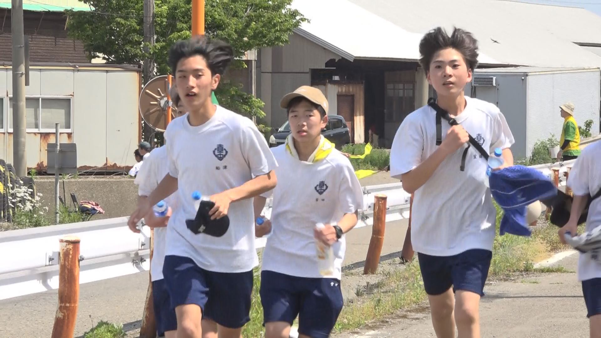 真夏日の熱き挑戦！直江津中学校で伝統のがんばり行軍