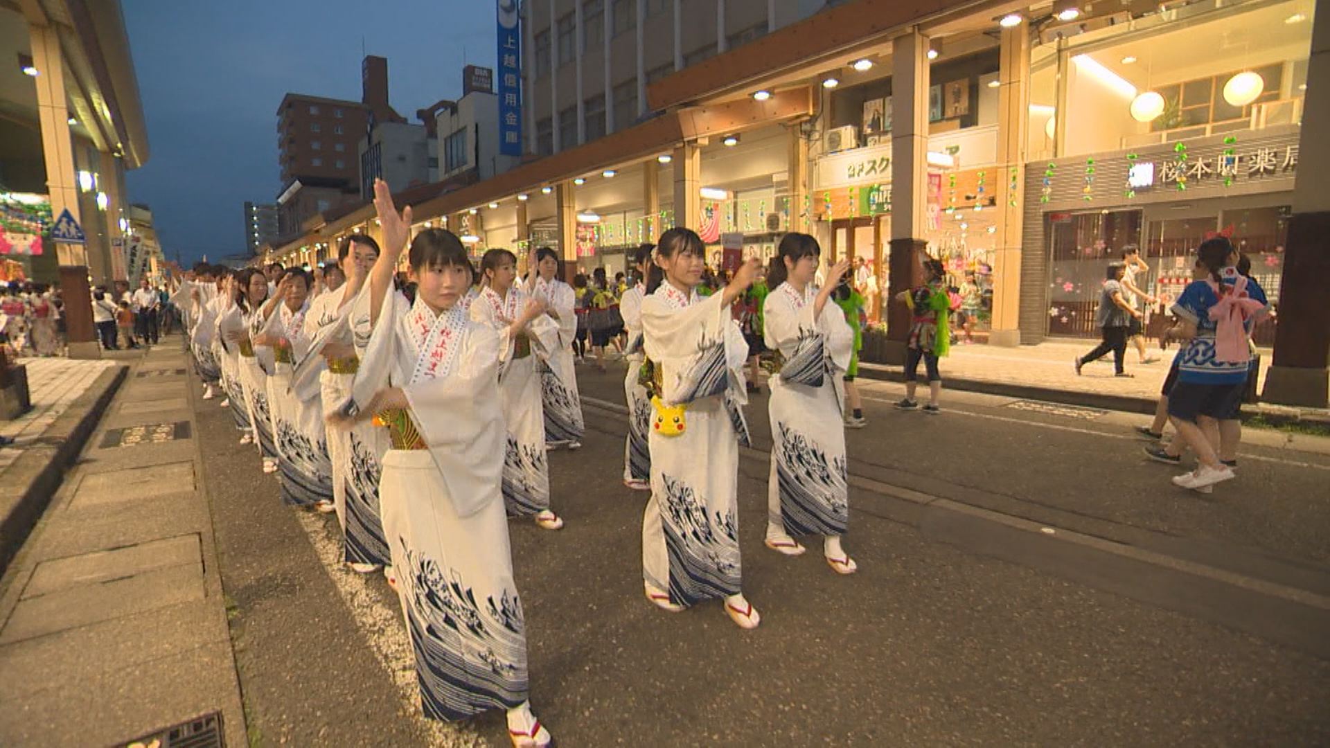 上越まつり 今年は30年ぶりに花火打ち上げ！
