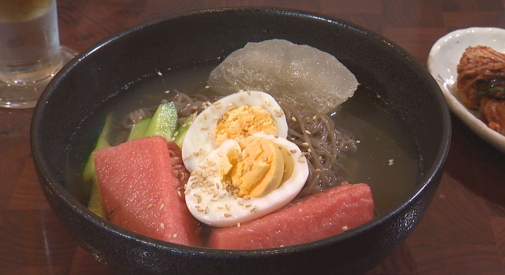 韓国料理のあとは冷たい麺でサッパリ「チャムプク」