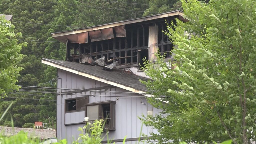 【続報】妙高市杉野沢の住宅火災 遺体の身元判明