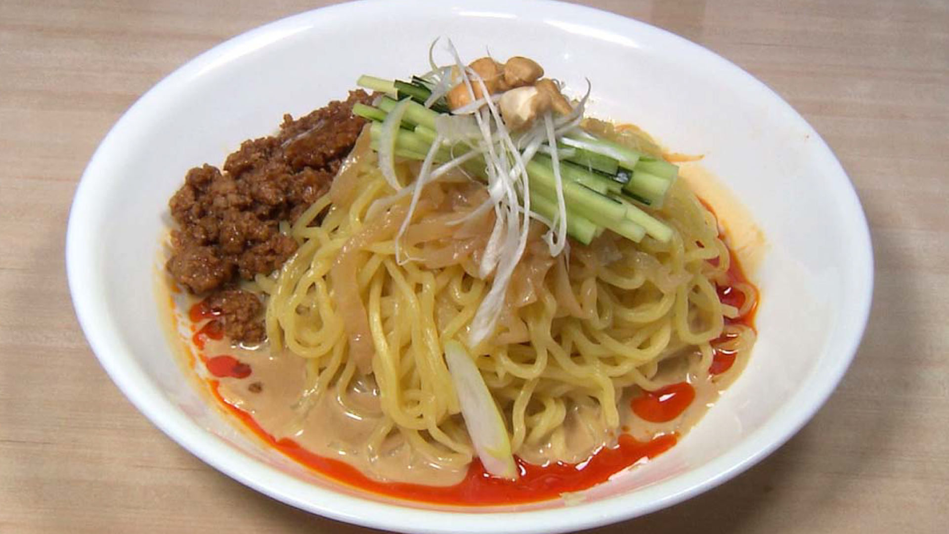 夏の新定番 冷たい担々麺を召し上がれ！「たんたん麺の店 菜心」
