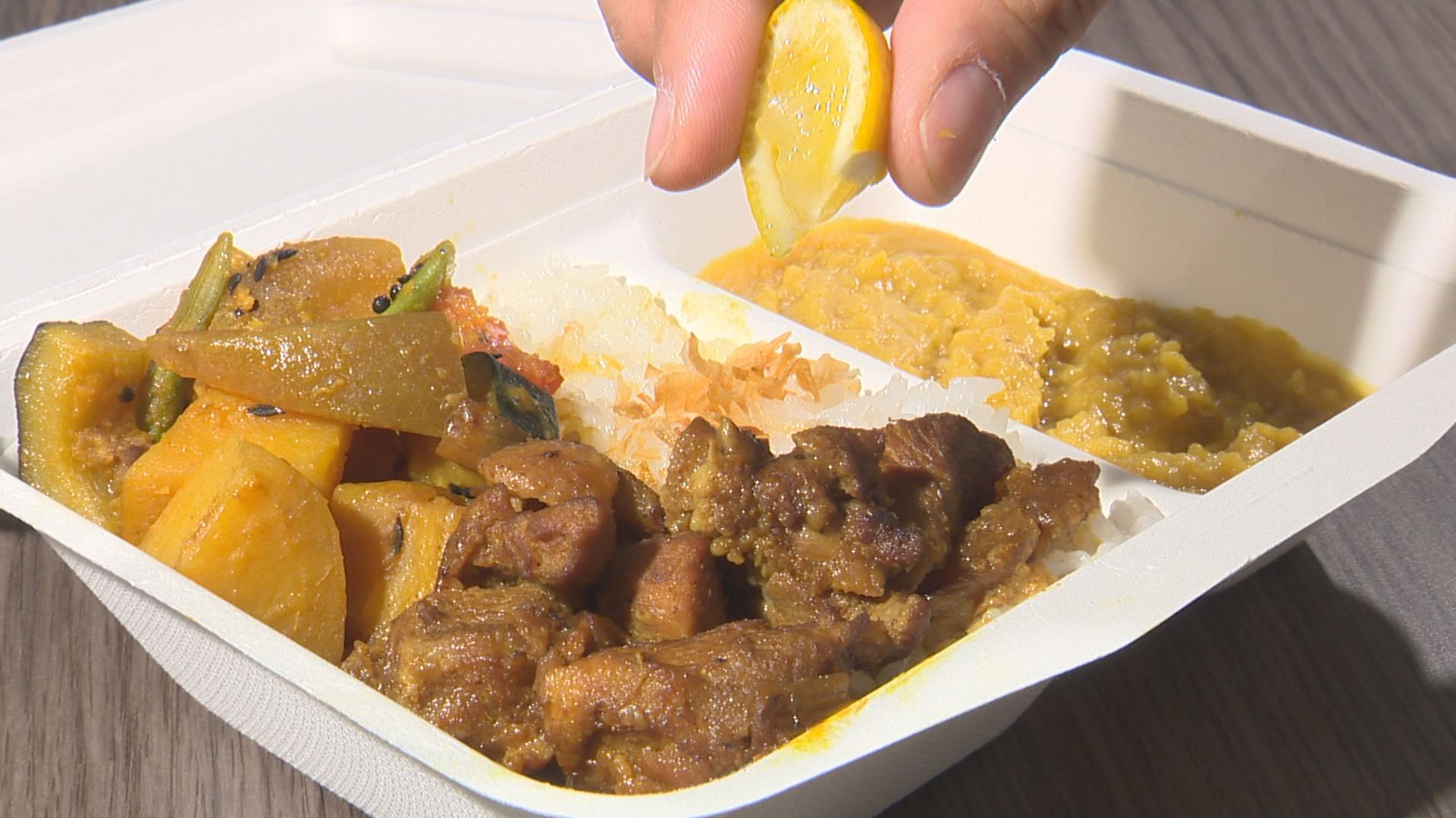 食材のうま味を生かしたバングラデシュカレー「チャドカン」