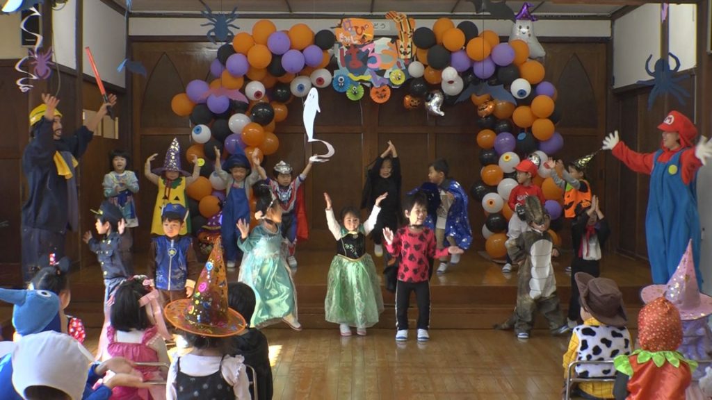 231031_もみじ幼稚園でハロウィンパーティー