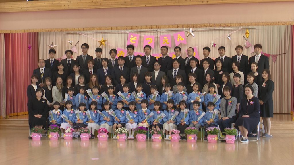 Still0327_00010 (1)