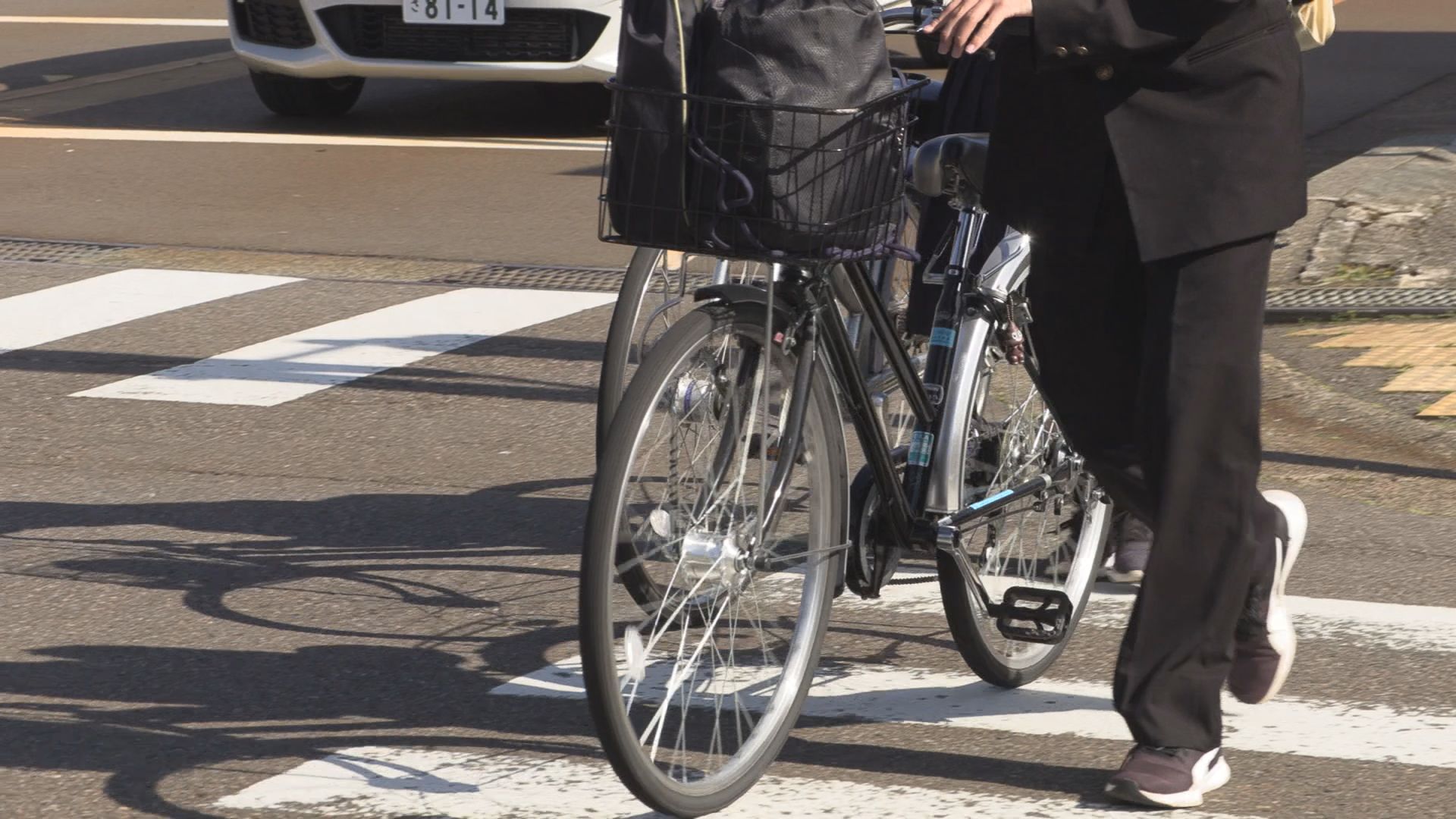 今月は自転車安全月間  県内一斉に取り締まり