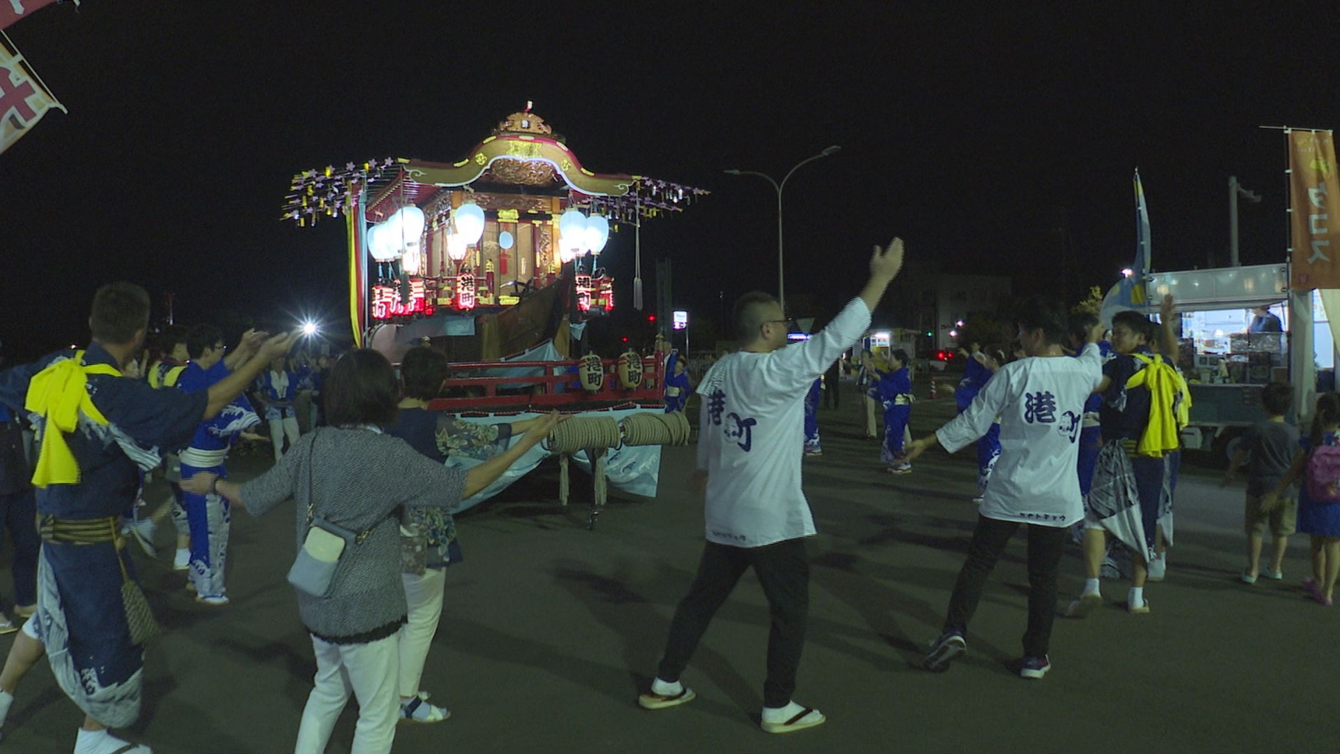 直江津港佐渡汽船ターミナルをアピール！初の盆踊り大会