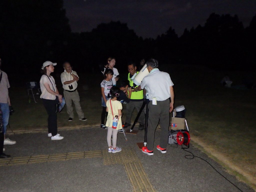 大潟水と森公園  9月は星空観察会と絵本のじかん 10月イベントのフリマ出店者も募集