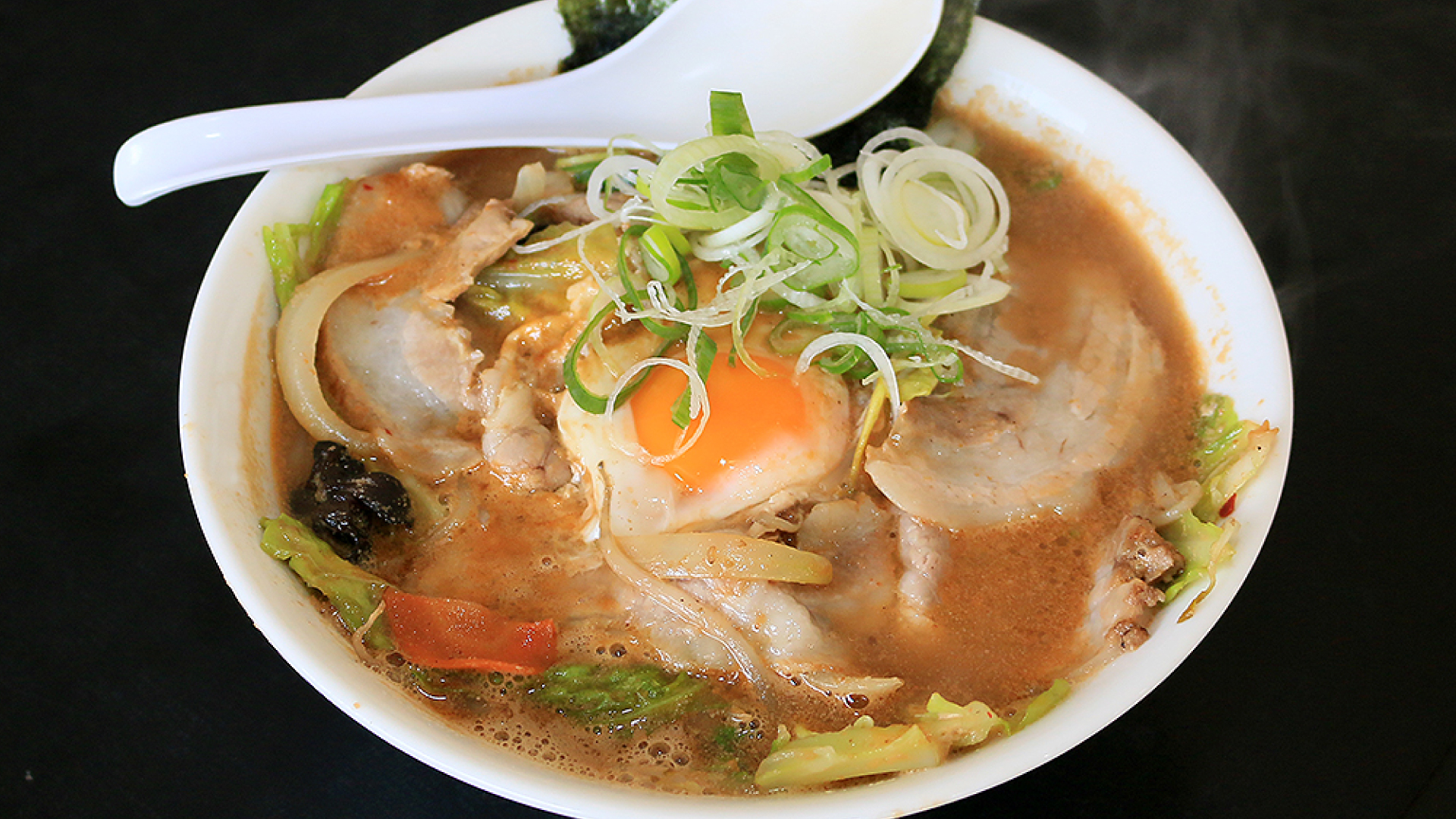 ファンの後押しで再オープン！「麺屋フィフティ･フィフティ」