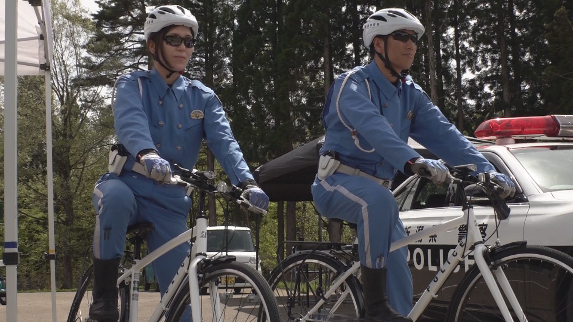 「サイクルポリス」が上越地域に初出動  自転車の利用者に交通ルール呼びかける