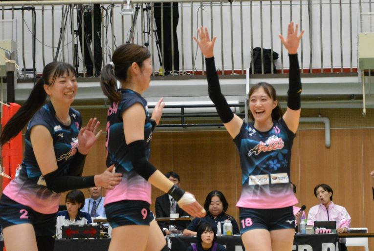 バレーボールVリーグ初代女王「信州アリーズ」 上越市出身 関沢小雪選手にインタビュー