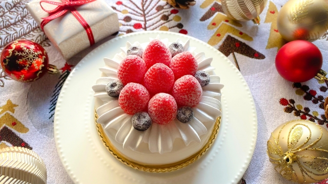 クリスマスケーキ選びの参考に♪2025年のチラシ集めました(3)