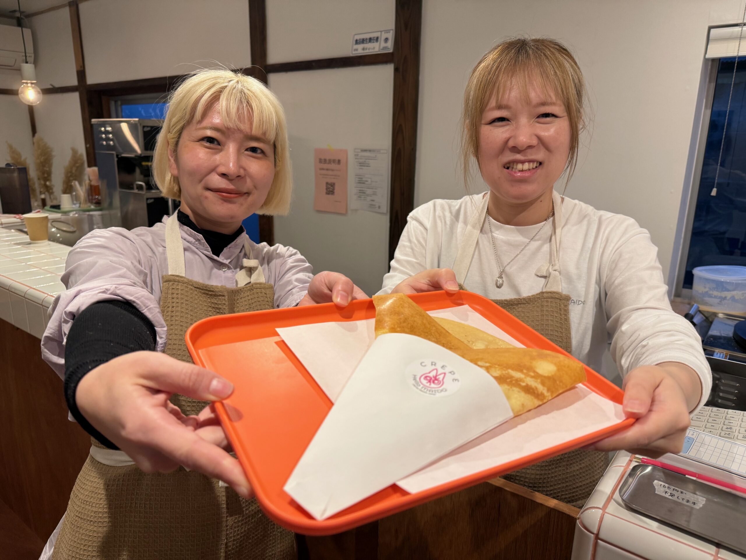 大町の路地裏にクレープ専門店「Hello MAIDO (ハローまいど)」8日(土)オープン！
