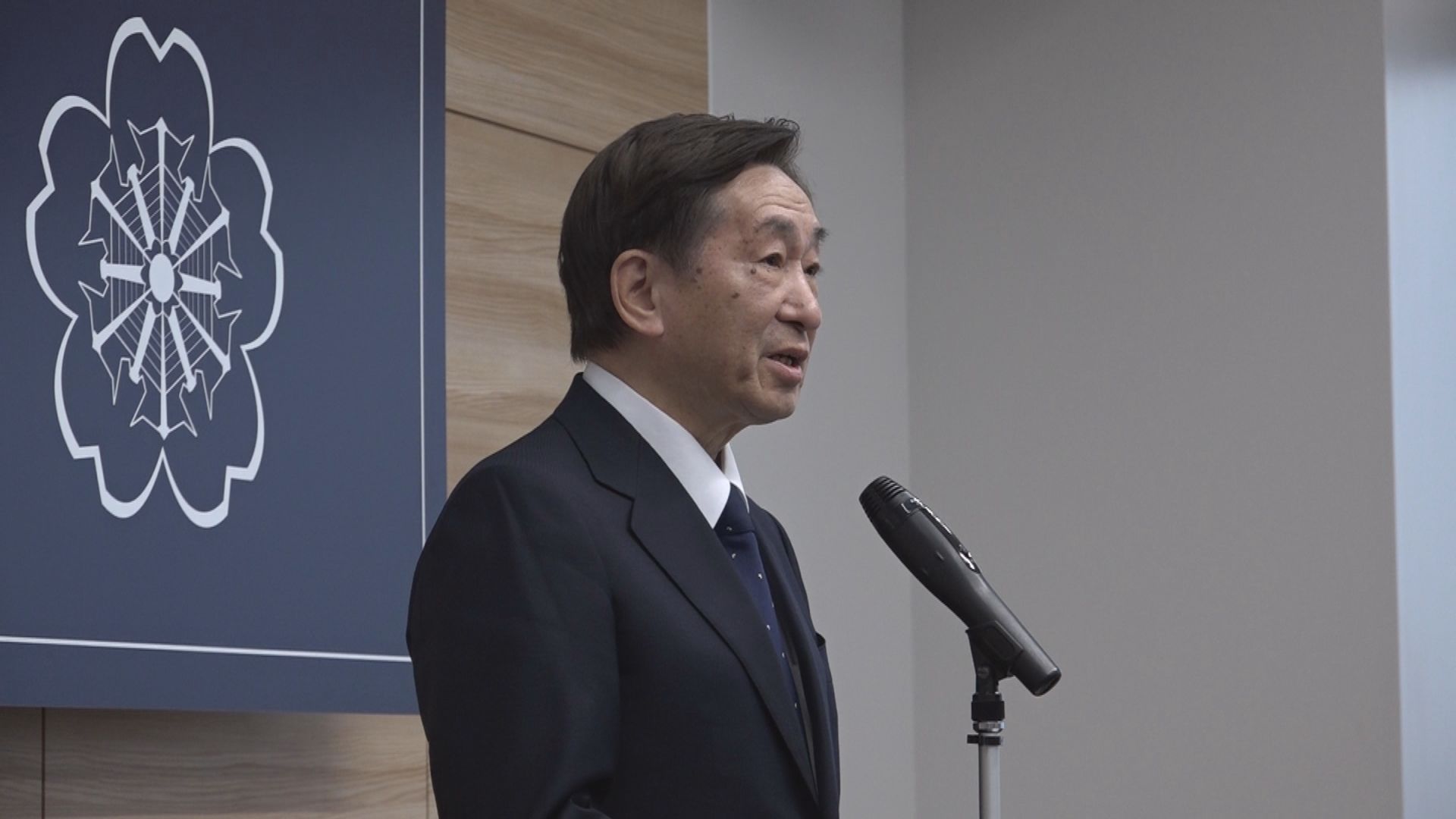 小菅市長が上越地域消防事務組合の管理者に就任 職員を前に訓示