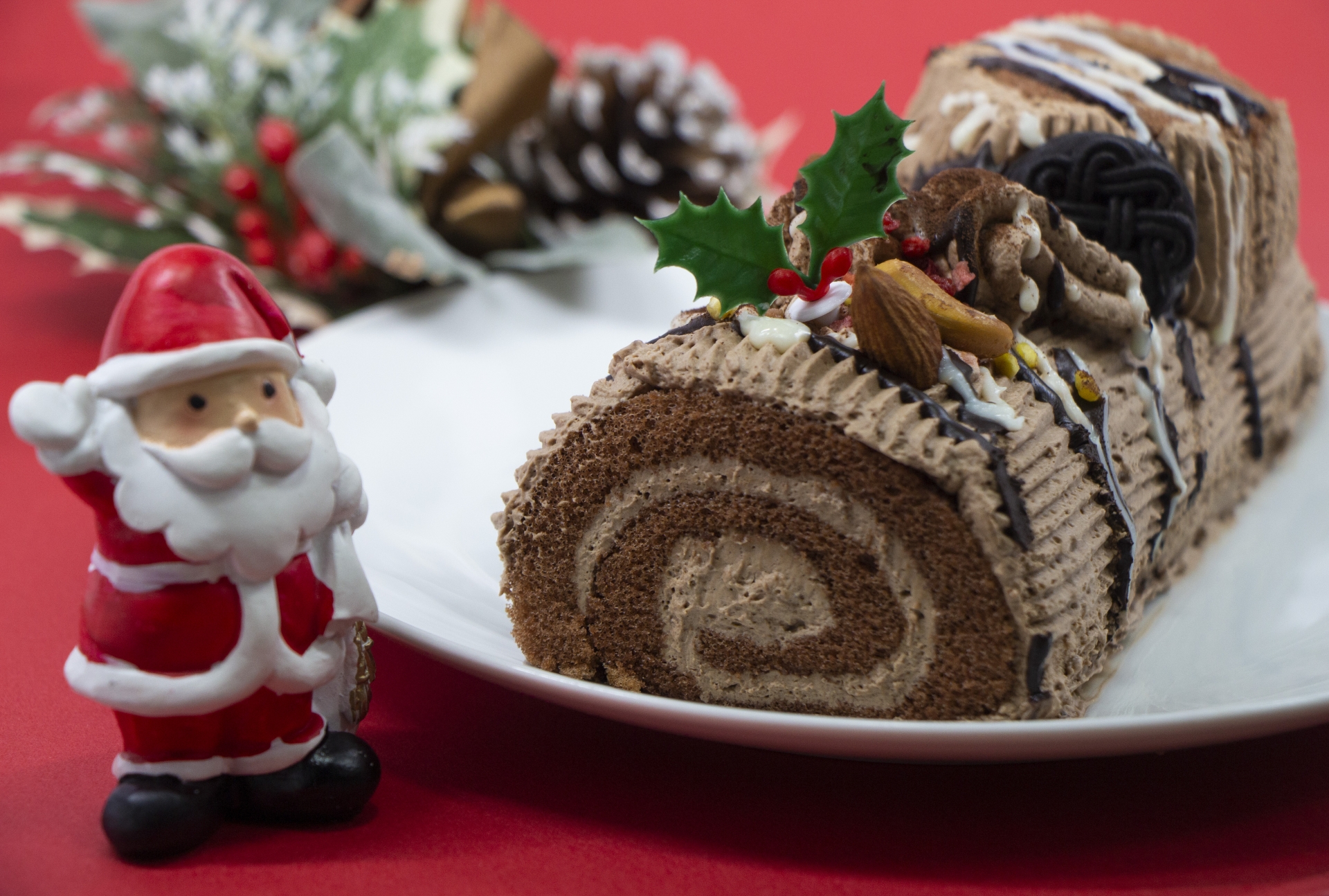 予約期限迫る クリスマスケーキ選びの参考に♪チラシ集めてみました総集編2025