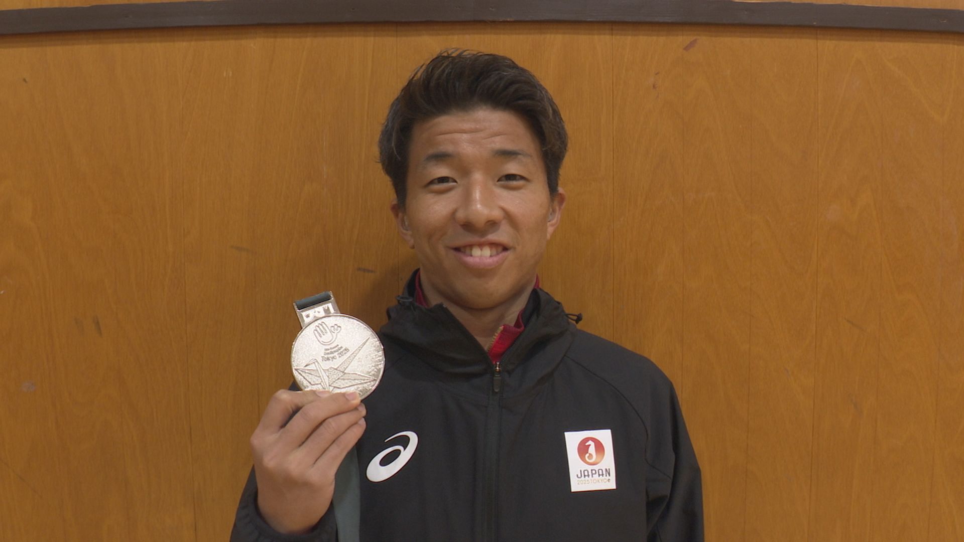 東京デフ男子サッカー銀メダル 上越市の齋藤心温選手 全試合に出場し活躍！