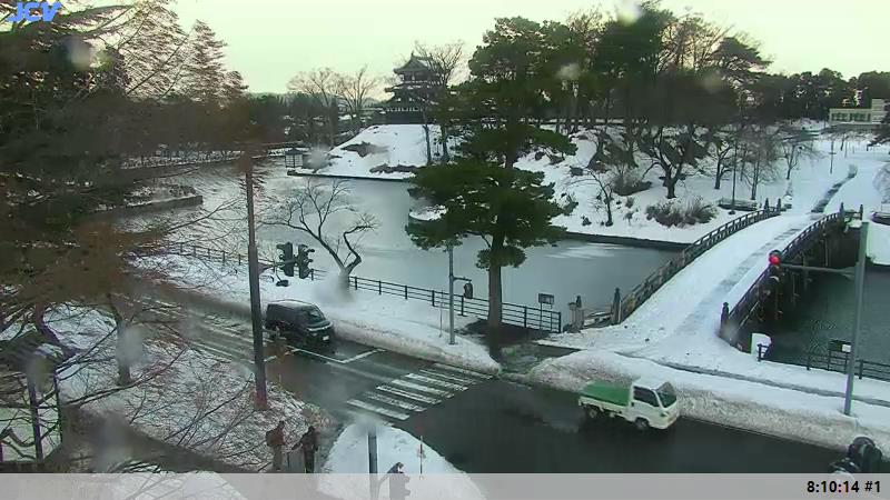 強風と大雪に注意警戒を 12日(月)朝までに上越山沿い最大80センチ、平地40センチの積雪予想