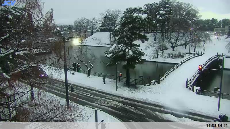 県内3日(土)にかけて山沿い中心に大雪 あす夕方まで上越山沿いで積雪70センチ、平地40センチの見込み