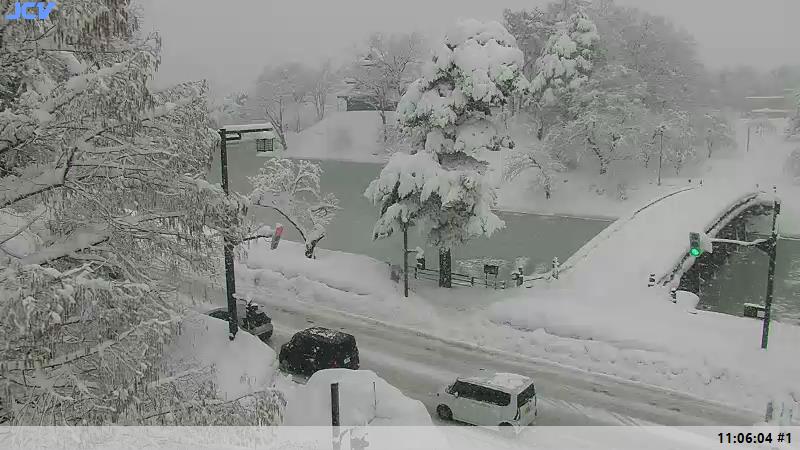 上越は30日(金)朝までに平地最大40センチ、山沿い70センチの大雪予報