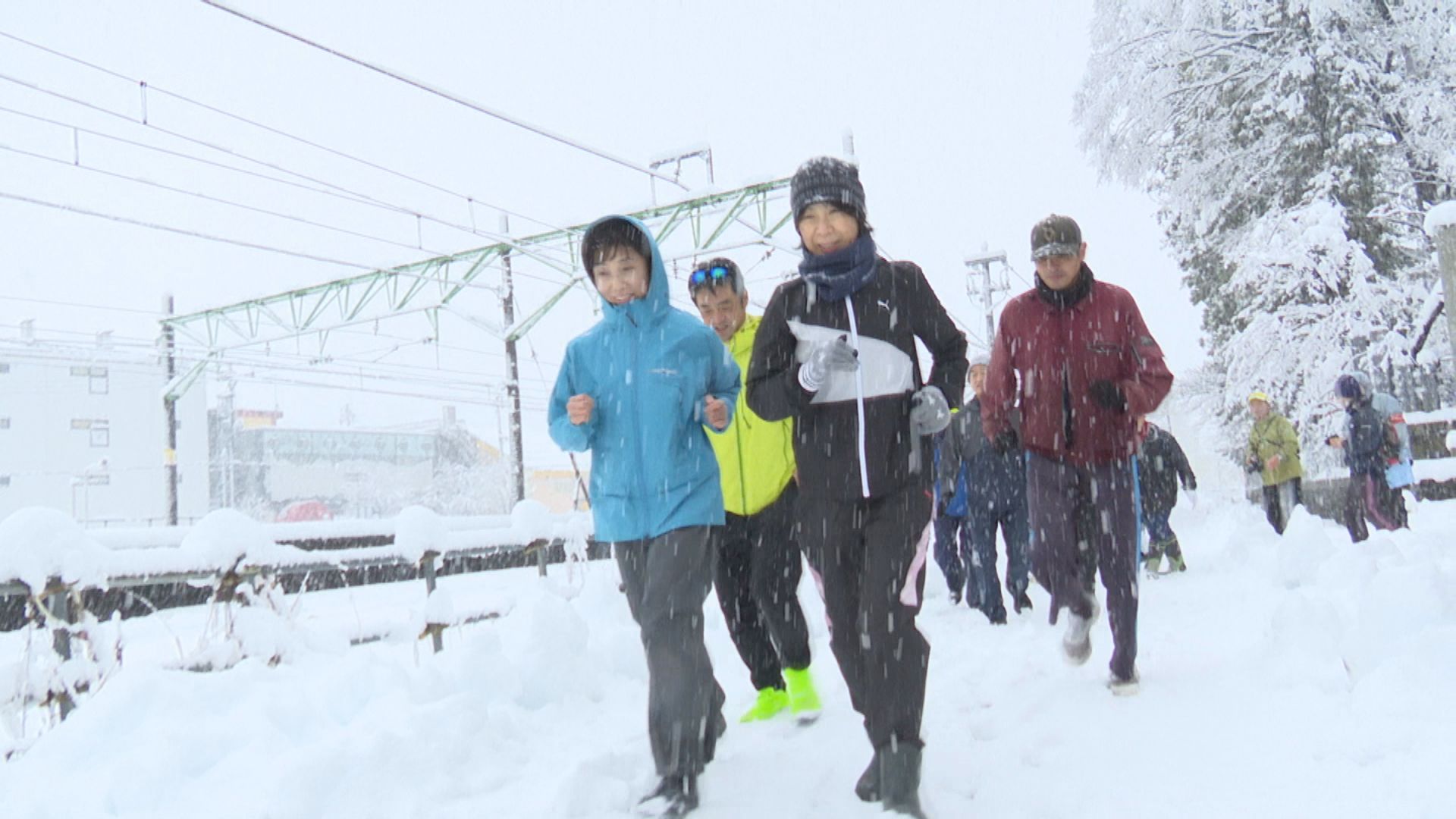 雪に負けず初走り！ 高田走ろう会「元旦5社詣マラソン」