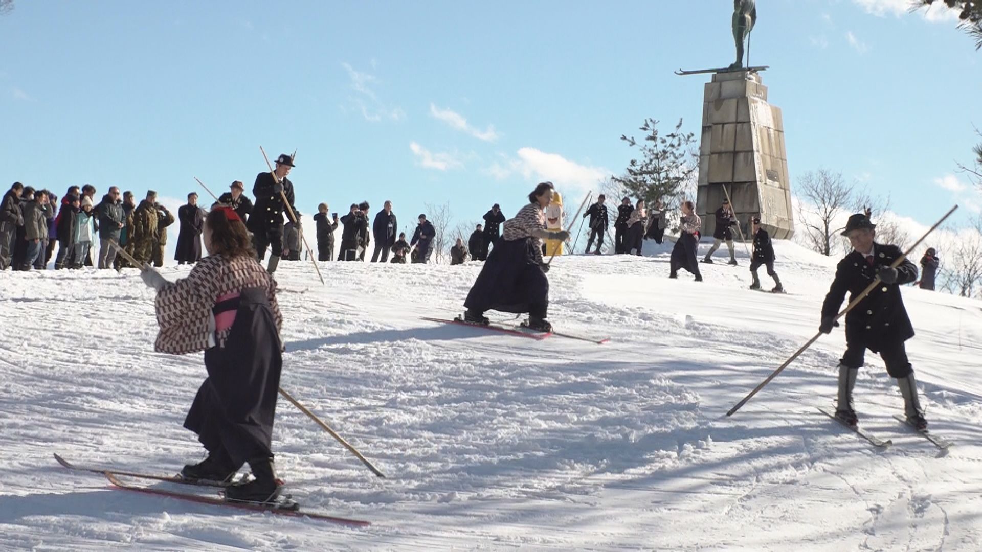「スキーの日」金谷山スキー場でレルヒ少佐を称える顕彰会