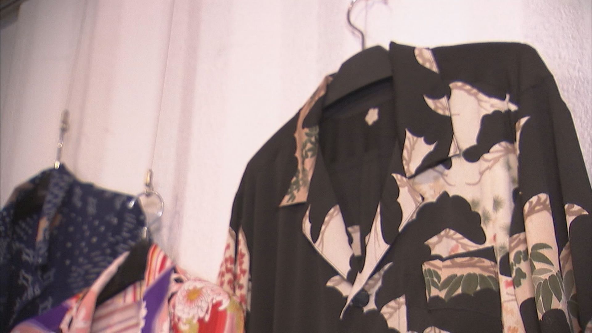 着物がアロハシャツに！フルサットで着物リメイク作品展示