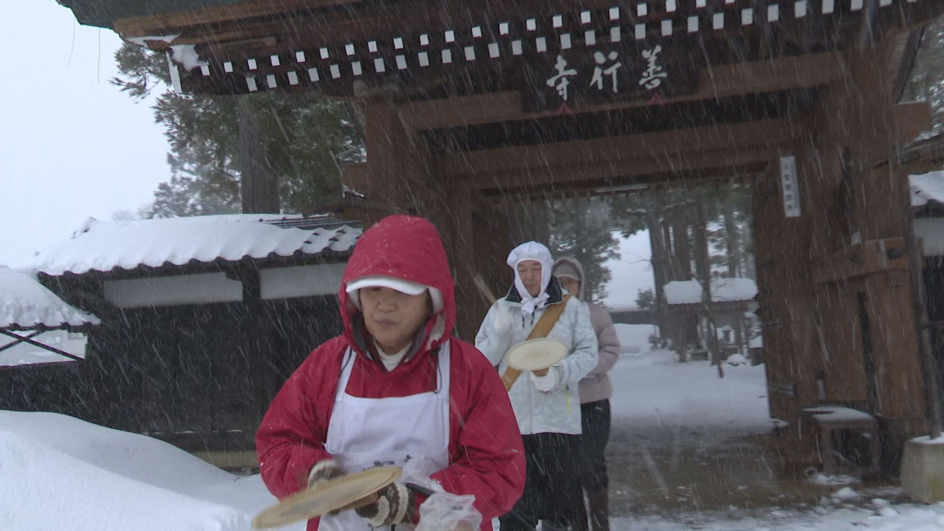 冬の風物詩 高田市街地で寒修行はじまる