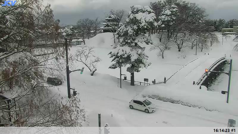 9日(月)夕方までに上越平地で最大20センチ、山沿い40センチの降雪予想