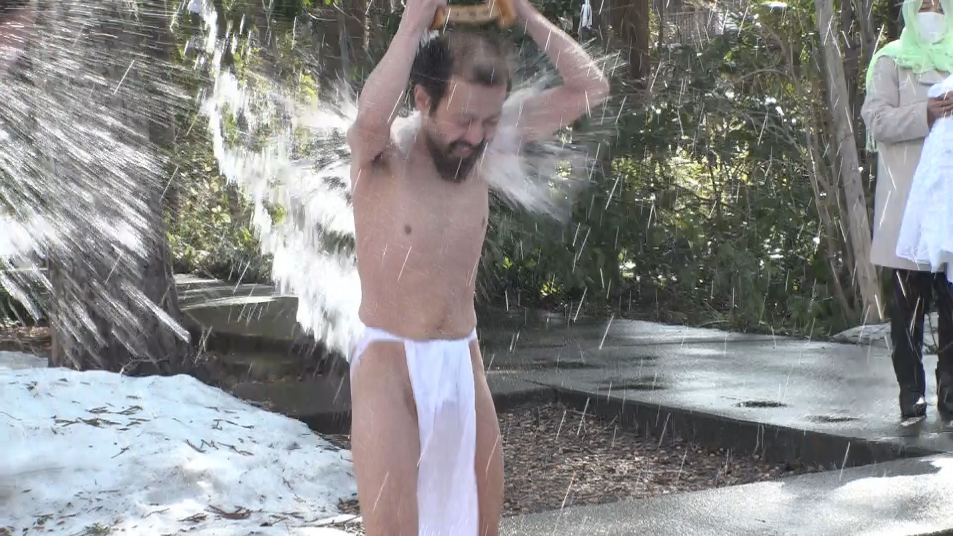 日蓮宗 妙国寺の中嶋教大副住職 100日間の「大荒行」終える