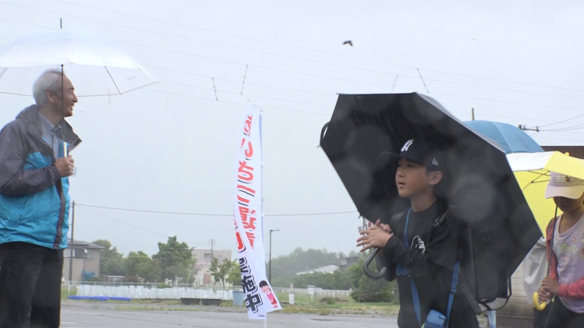地域のみんなでグッドモーニング！南川小学校 英語であいさつ運動