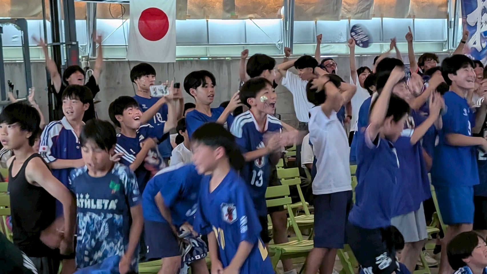 上越からも大声援！サッカーW杯パブリックビューイング