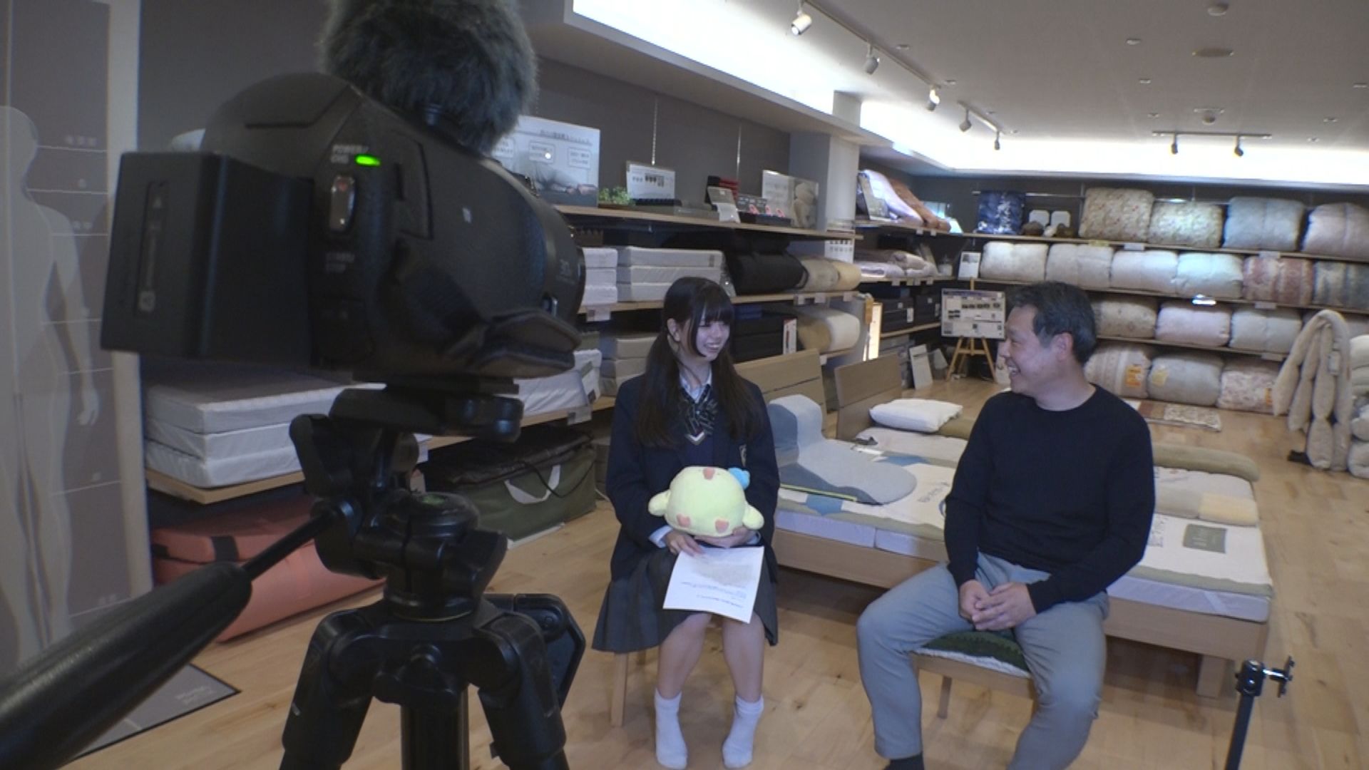 高校生クリエイターが奮闘  高田商店街を動画でPR