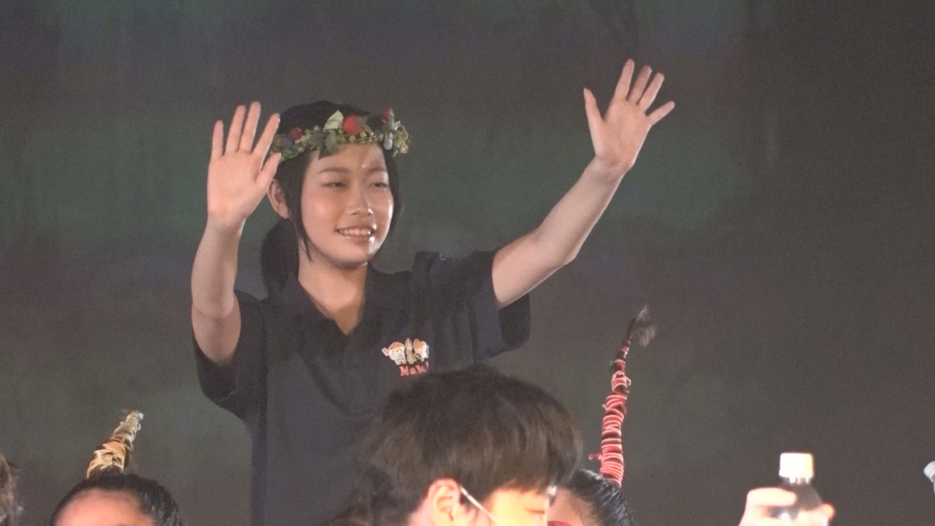 牧中生が舞台で輝く！プロ劇団と共演しダンス披露